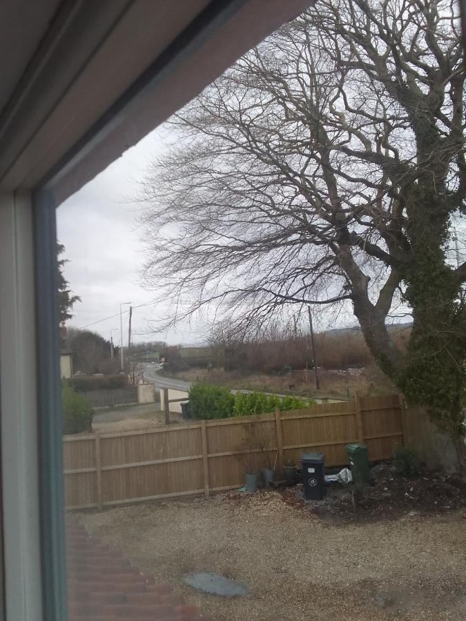 Beech House 20 Minute Walk To Airport Apartamento Bristol Exterior foto