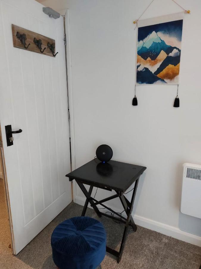 Beech House 20 Minute Walk To Airport Apartamento Bristol Exterior foto